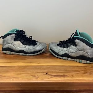 Jordan liberty 10